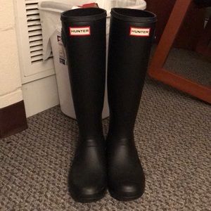 Hunter rain boots